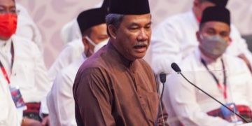 UMNO TIDAK AKAN SESEKALI BERPAKAT DENGAN BERSATU, DAP – TOK MAT