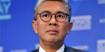 RAKYAT TERNANTI-NANTI BILAKAH TENGKU ZAFRUL AKAN LETAK JAWATAN?