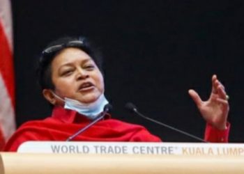 PMO ‘PANAS’ DENGAN KRITIKAN PEDAS AZALINA