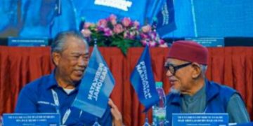 STRATEGI SEBENAR PAS MEMILIH BERSATU-PN