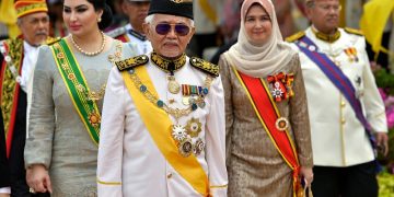 TAIB MAHMUD: HUBUNGAN RAPAT SARAWAK-KERAJAAN PERPADUAN BERI BANYAK MANFAAT KEPADA RAKYAT