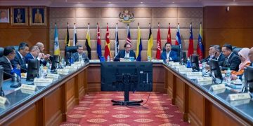 KERAJAAN LAKSANA BITARA MADANI, KOMITED TINGKATKAN KUALITI PERKHIDMATAN AWAM