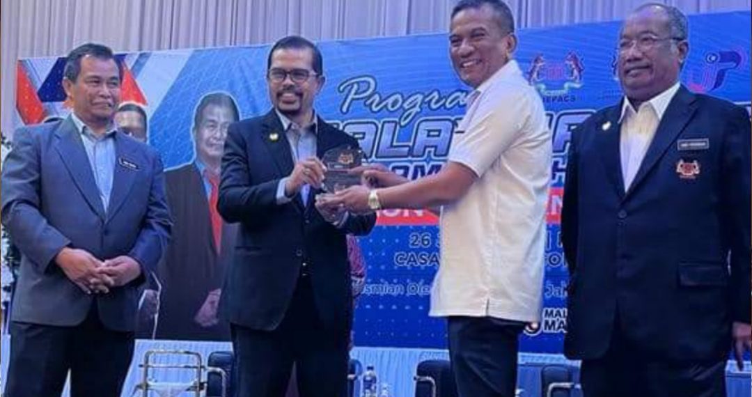 PROGRAM MALAYSIA MADANI DALAM PERKHIDMATAN AWAM