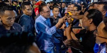 PERDANA MENTERI YAKIN KERJASAMA ERAT ANTARA PARTI, NASIHAT PERTAHAN KUBU KUAT