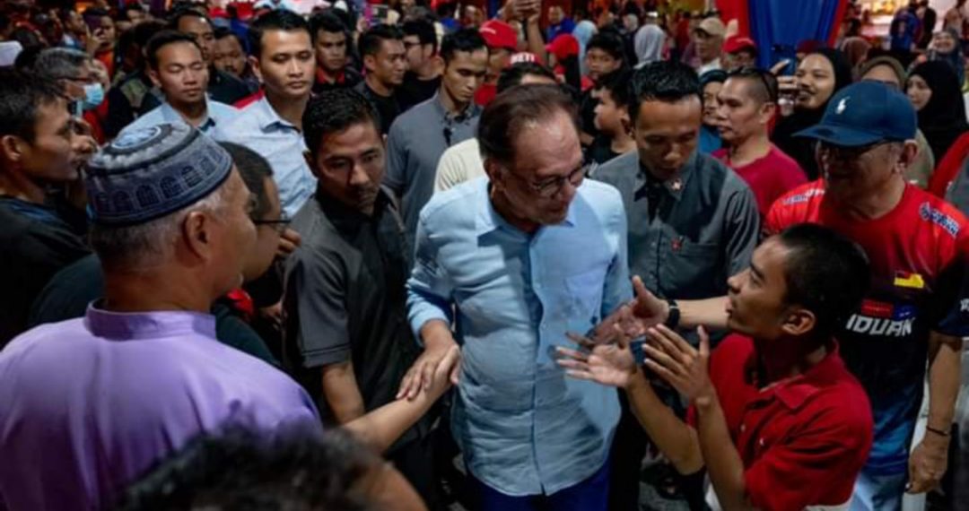 ANWAR JELAS INISIATIF KERAJAAN, CABAR PEMBANGKANG ‘SERANG’, SANGGAH DENGAN FAKTA