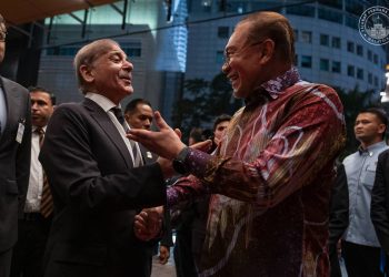 LAWATAN TIGA HARI PERDANA MENTERI PAKISTAN TEROKA POTENSI KERJASAMA BAHARU