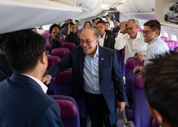 DELEGASI MALAYSIA PERKUKUH HUBUNGAN DENGAN TIGA NEGARA