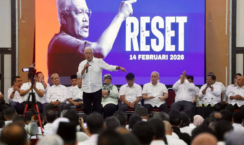 KONVENSYEN RESET BERJAYA, HAMZAH KEMBALI SEBAGAI KETUA PEMBANGKANG